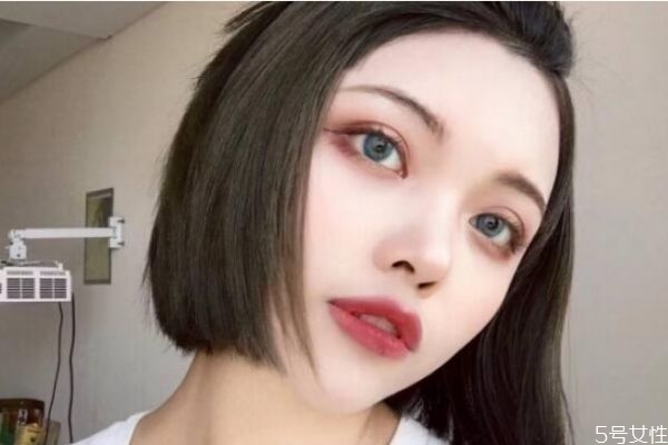 新買的美瞳能直接帶嗎 美瞳變干多久不能帶 新買的美瞳能直接帶嗎 美瞳變干多久不能帶