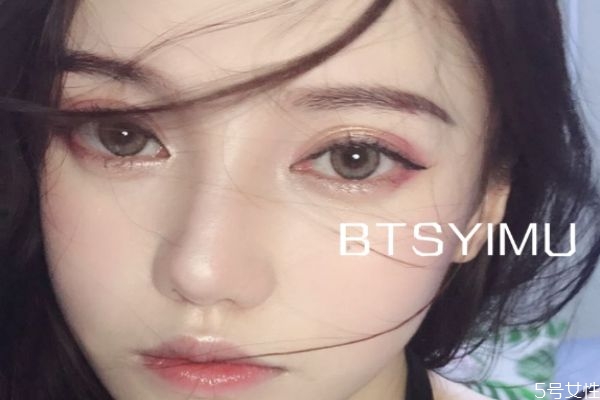 新買的美瞳能直接帶嗎 美瞳變干多久不能帶 新買的美瞳能直接帶嗎 美瞳變干多久不能帶