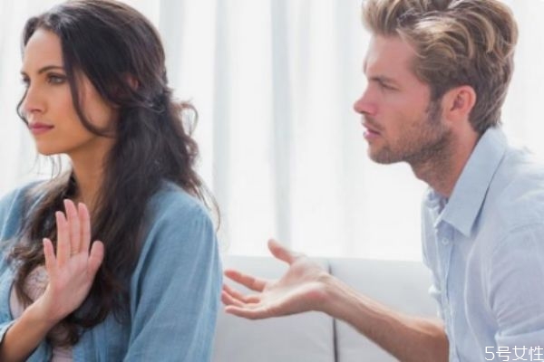 婚前同居違法嗎 婚前同居財(cái)產(chǎn)怎么分 婚前同居違法嗎 婚前同居財(cái)產(chǎn)怎么分