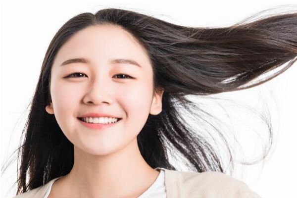 多久燙一次頭發(fā)好 頭發(fā)燙后悔了怎么弄直 多久燙一次頭發(fā)好 頭發(fā)燙后悔了怎么弄直