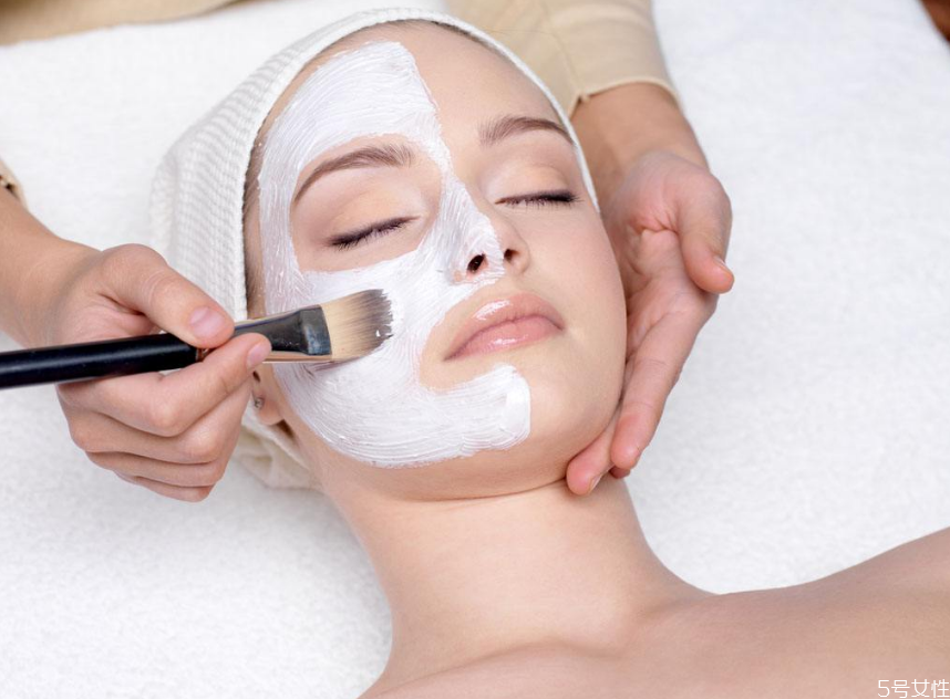 睡眠面膜怎么用 睡眠面膜使用技巧 睡眠面膜怎么用 睡眠面膜使用技巧