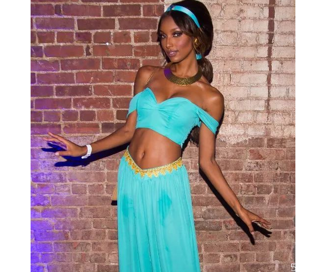 萬圣節(jié)怎么化妝 萬圣節(jié)簡單好看妝容 萬圣節(jié)怎么化妝 萬圣節(jié)簡單好看妝容