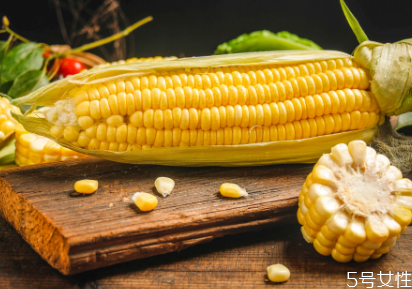 微波爐熱玉米幾分鐘 微波爐熱玉米會爆炸嗎 微波爐熱玉米幾分鐘 微波爐熱玉米會爆炸嗎