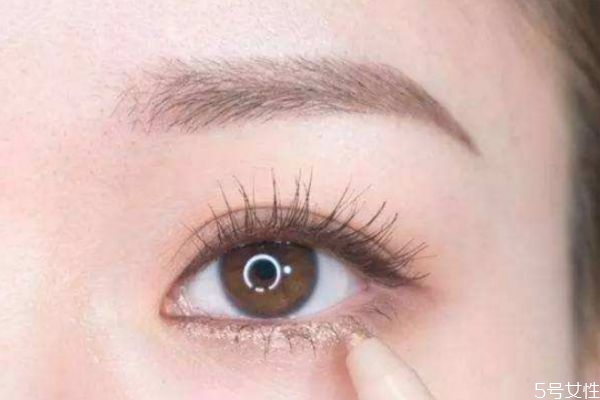 睫毛膏顏色有幾種 十大好用的睫毛膏推薦 睫毛膏顏色有幾種 十大好用的睫毛膏推薦