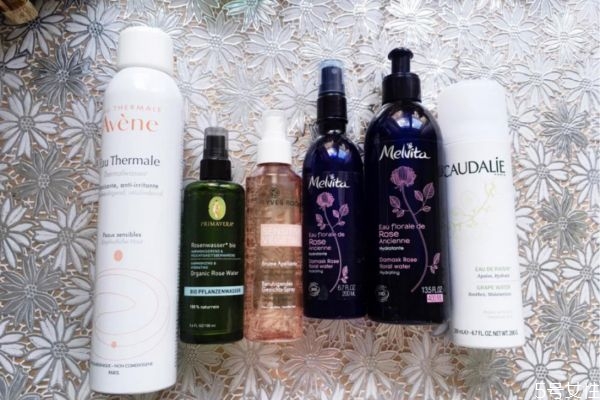 補(bǔ)水噴霧是用在哪個(gè)護(hù)膚步驟 先噴霧還是爽膚水 補(bǔ)水噴霧是用在哪個(gè)護(hù)膚步驟 先噴霧還是爽膚水