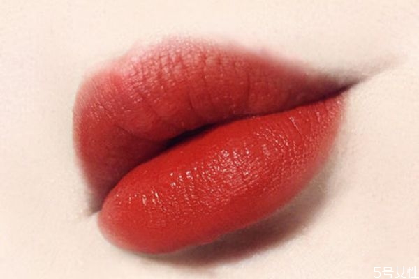 怎么判斷唇釉過(guò)期了 唇釉的存放方法 怎么判斷唇釉過(guò)期了 唇釉的存放方法