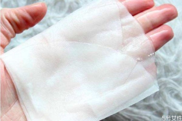 面膜不洗掉睡覺有影響嗎 免洗面膜多長時(shí)間洗掉