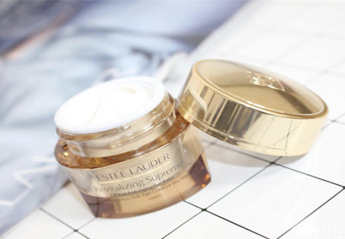 雅詩蘭黛uk什么意思 雅詩蘭黛usa和uk的區(qū)別 雅詩蘭黛uk什么意思 雅詩蘭黛usa和uk的區(qū)別