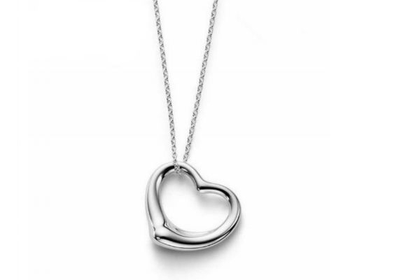 項(xiàng)鏈怎么放在項(xiàng)鏈盒里 項(xiàng)鏈怎么存放 項(xiàng)鏈怎么放在項(xiàng)鏈盒里 項(xiàng)鏈怎么存放