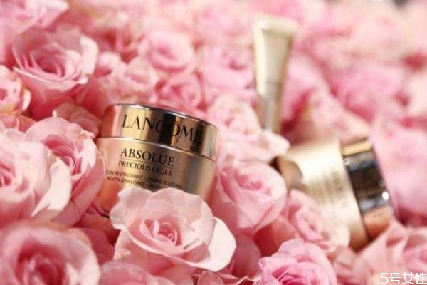 蘭蔻菁純臻顏系列適合什么年齡 蘭蔻菁純系列適合膚質(zhì) 蘭蔻菁純臻顏系列適合什么年齡 蘭蔻菁純系列適合膚質(zhì)