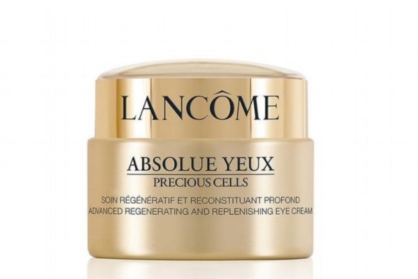 眼霜怎么使用效果最好 涂眼霜時要注意什么 眼霜怎么使用效果最好 涂眼霜時要注意什么