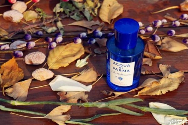 香水放一段時間后渾濁還能用嗎 香水變味怎么恢復 香水放一段時間后渾濁還能用嗎 香水變味怎么恢復