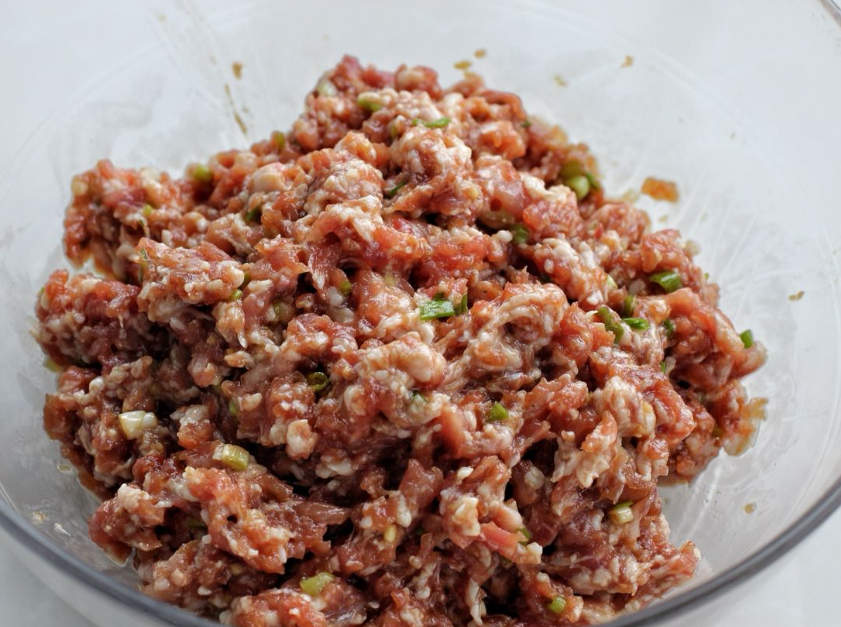 餃子餡要不要炒熟 餃子餡炒熟會不會更香 餃子餡要不要炒熟 餃子餡炒熟會不會更香