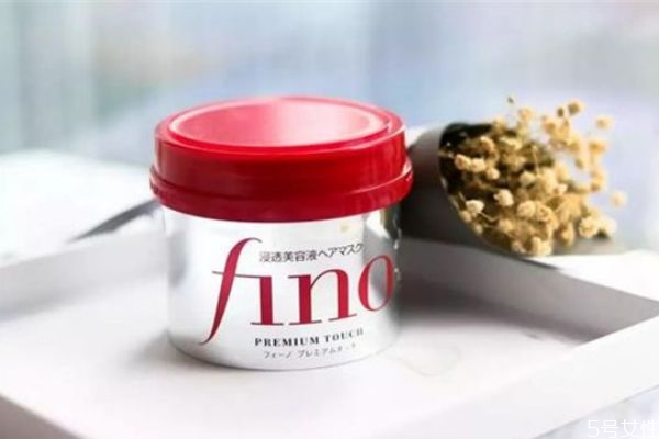 發(fā)膜跟護發(fā)素可以一起使用嗎 用了護發(fā)素還要用發(fā)膜嗎 發(fā)膜跟護發(fā)素可以一起使用嗎 用了護發(fā)素還要用發(fā)膜嗎