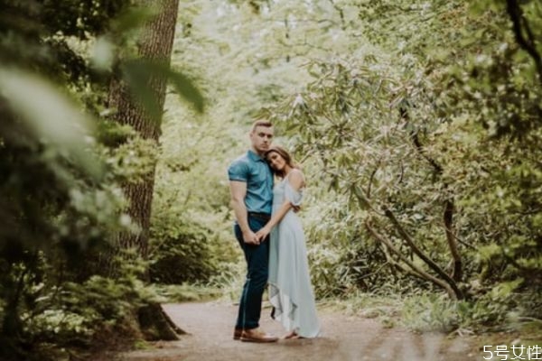 老婆出軌后還值得信任嗎 老婆愛上第三者還能挽回嗎 老婆出軌后還值得信任嗎 老婆愛上第三者還能挽回嗎