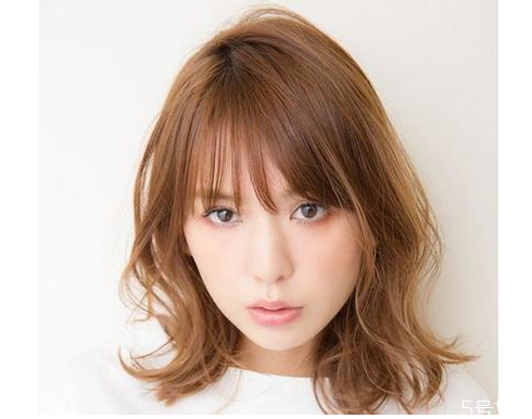 什么發(fā)色比較日系 日系混血感發(fā)色推薦 什么發(fā)色比較日系 日系混血感發(fā)色推薦