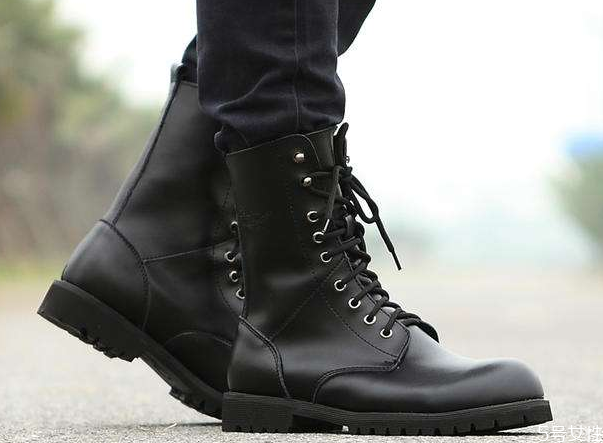 靴子掉皮了怎么補救 如何防止靴子掉皮 靴子掉皮了怎么補救 如何防止靴子掉皮