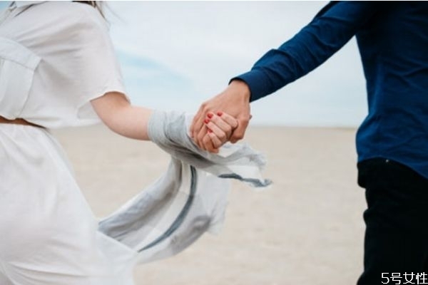 怎樣挽回老婆的心 老婆有了外遇如何對(duì)付第三者 怎樣挽回老婆的心 老婆有了外遇如何對(duì)付第三者