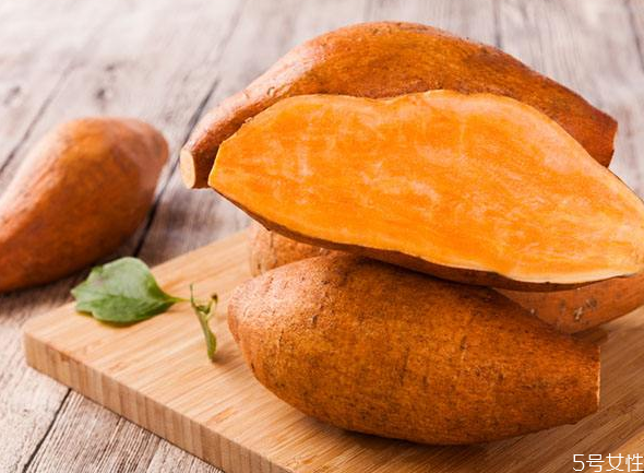 紅薯一起蒸為什么有的熟了有的沒(méi)熟 紅薯怎么蒸的快 紅薯一起蒸為什么有的熟了有的沒(méi)熟 紅薯怎么蒸的快