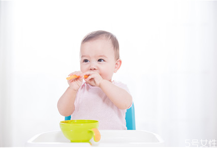 寶寶偏食挑食的原因 寶寶只吃菜不吃飯?jiān)趺崔k 寶寶偏食挑食的原因 寶寶只吃菜不吃飯?jiān)趺崔k