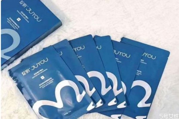 綻妍面膜適合什么人 綻妍白色和藍(lán)色的區(qū)別 綻妍面膜適合什么人 綻妍白色和藍(lán)色的區(qū)別