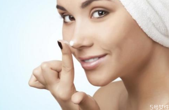 甲硝唑去黑頭步驟 讓黑頭快速消失的方法 甲硝唑去黑頭步驟 讓黑頭快速消失的方法