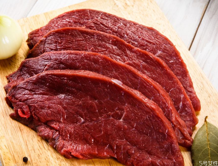 牛的哪個部位肉最嫩 牛肉燉什么補脾胃 牛的哪個部位肉最嫩 牛肉燉什么補脾胃