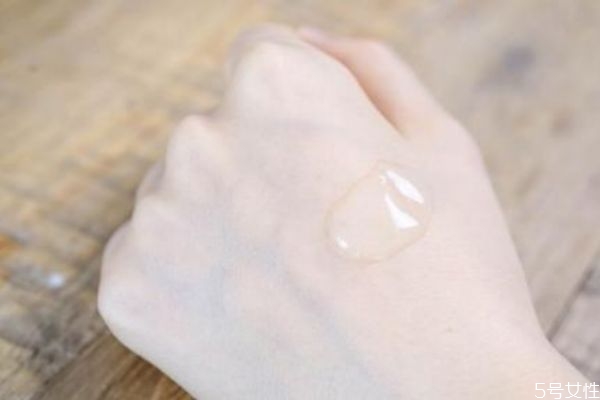 一周去幾次角質(zhì)比較好 去角質(zhì)對(duì)皮膚好不好 一周去幾次角質(zhì)比較好 去角質(zhì)對(duì)皮膚好不好