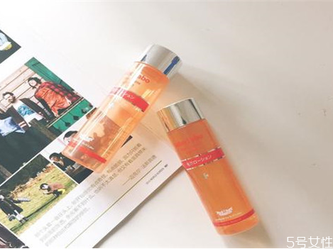 城野醫(yī)生收斂水保質期怎么看 城野醫(yī)生收斂水用完要洗臉嗎 城野醫(yī)生收斂水保質期怎么看 城野醫(yī)生收斂水用完要洗臉嗎