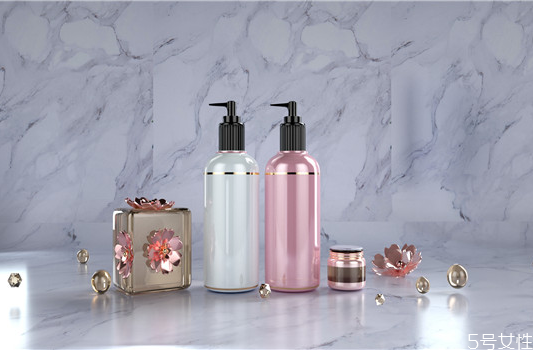 臉上長(zhǎng)痘痘可以用荷荷巴油嗎 荷荷巴油怎么洗掉