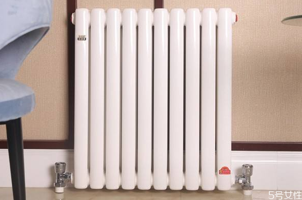 地暖好還是暖氣片好 暖氣什么時(shí)候供暖 地暖好還是暖氣片好 暖氣什么時(shí)候供暖