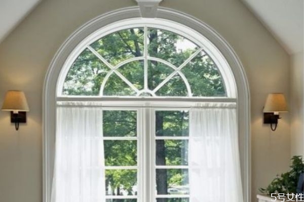 冬天窗戶漏風怎么辦 窗戶漏風怎么處理 冬天窗戶漏風怎么辦 窗戶漏風怎么處理