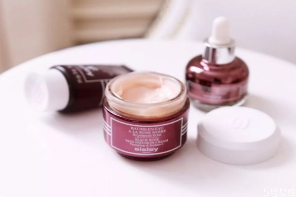 適合冬季使用的面霜有哪些 冬天面霜公認最好用 適合冬季使用的面霜有哪些 冬天面霜公認最好用