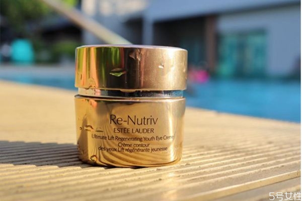 40歲以上用雅詩(shī)蘭黛哪個(gè)眼霜 雅詩(shī)蘭黛幾款眼霜區(qū)別 40歲以上用雅詩(shī)蘭黛哪個(gè)眼霜 雅詩(shī)蘭黛幾款眼霜區(qū)別