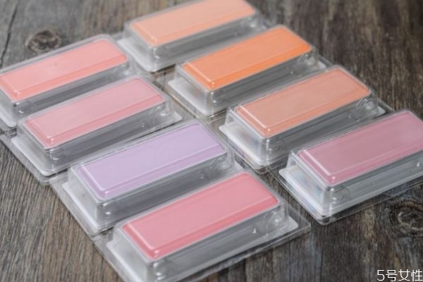 植村秀腮紅哪個顏色好看 植村秀腮紅怎么放盒子里 植村秀腮紅哪個顏色好看 植村秀腮紅怎么放盒子里