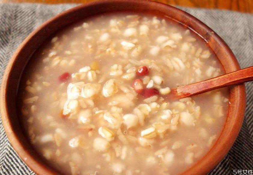 燕麥米怎么煮才容易爛 生燕麥米要煮多久才能熟 燕麥米怎么煮才容易爛 生燕麥米要煮多久才能熟