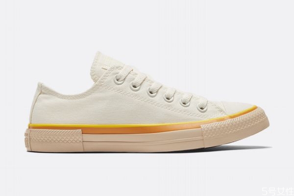 白色帆布鞋怎么洗干凈 帆布鞋怎么洗白妙招 白色帆布鞋怎么洗干凈 帆布鞋怎么洗白妙招