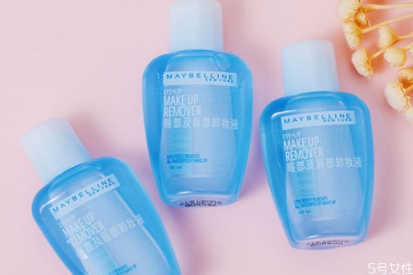 美寶蓮眼唇卸妝液可以帶上火車嗎 美寶蓮眼唇卸妝液介紹