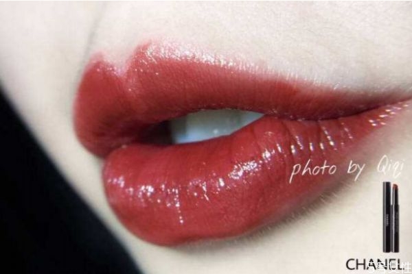 冬天口紅適合啞光還是水潤 嘴唇薄適合啞光還是滋潤 冬天口紅適合啞光還是水潤 嘴唇薄適合啞光還是滋潤