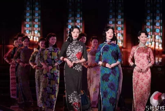 傳統(tǒng)旗袍和改良旗袍哪個(gè)好 傳統(tǒng)旗袍和改良旗袍的區(qū)別 傳統(tǒng)旗袍和改良旗袍哪個(gè)好 傳統(tǒng)旗袍和改良旗袍的區(qū)別