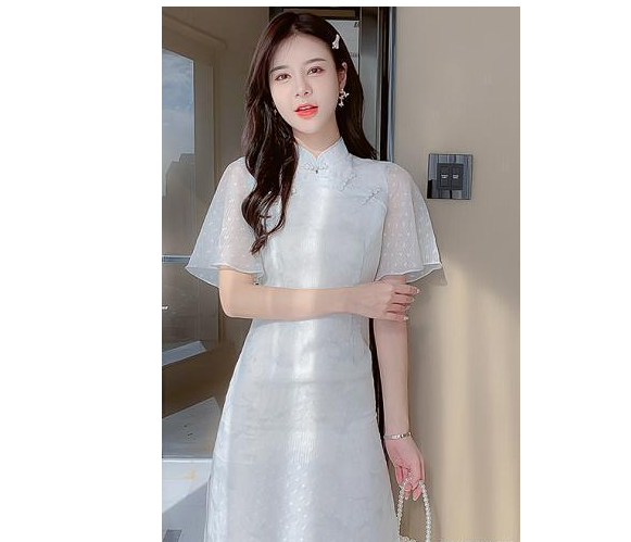 傳統(tǒng)旗袍和改良旗袍哪個(gè)好 傳統(tǒng)旗袍和改良旗袍的區(qū)別 傳統(tǒng)旗袍和改良旗袍哪個(gè)好 傳統(tǒng)旗袍和改良旗袍的區(qū)別