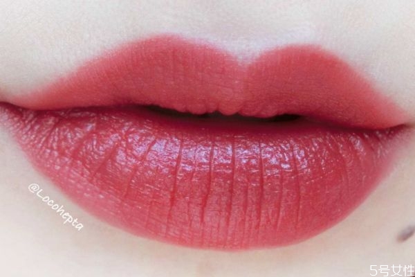 冬天口紅適合啞光還是水潤 嘴唇薄適合啞光還是滋潤 冬天口紅適合啞光還是水潤 嘴唇薄適合啞光還是滋潤