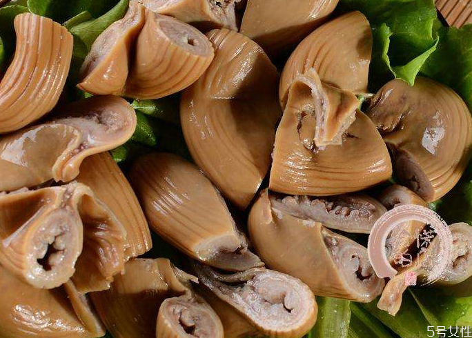 豬生腸是什么部位 豬生腸怎么做好吃 豬生腸是什么部位 豬生腸怎么做好吃