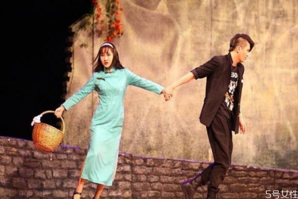 什么樣的女孩適合姐弟戀 為什么男孩不介意姐弟戀 什么樣的女孩適合姐弟戀 為什么男孩不介意姐弟戀