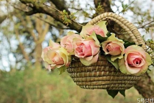 婚外情分手后男人放不下的表現(xiàn) 婚外情男人和女人區(qū)別 婚外情分手后男人放不下的表現(xiàn) 婚外情男人和女人區(qū)別