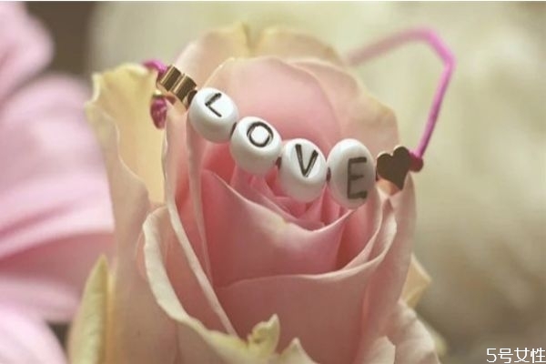 婚外情維持多久會分手 婚外情分手了會復(fù)合嗎 婚外情維持多久會分手 婚外情分手了會復(fù)合嗎