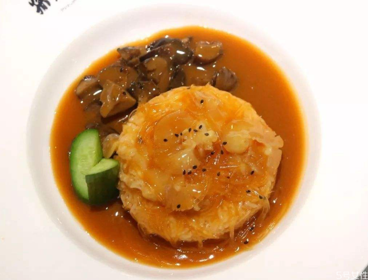 鮑汁撈飯?jiān)趺醋?家常鮑魚(yú)汁怎么調(diào) 鮑汁撈飯?jiān)趺醋?家常鮑魚(yú)汁怎么調(diào)