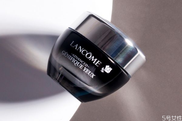 蘭蔻發(fā)光眼霜效果如何 大眼精華和發(fā)光眼霜買(mǎi)哪個(gè) 蘭蔻發(fā)光眼霜效果如何 大眼精華和發(fā)光眼霜買(mǎi)哪個(gè)