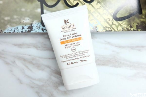 科顏氏防曬霜真假對比 科顏氏防曬霜效果好嗎 科顏氏防曬霜真假對比 科顏氏防曬霜效果好嗎