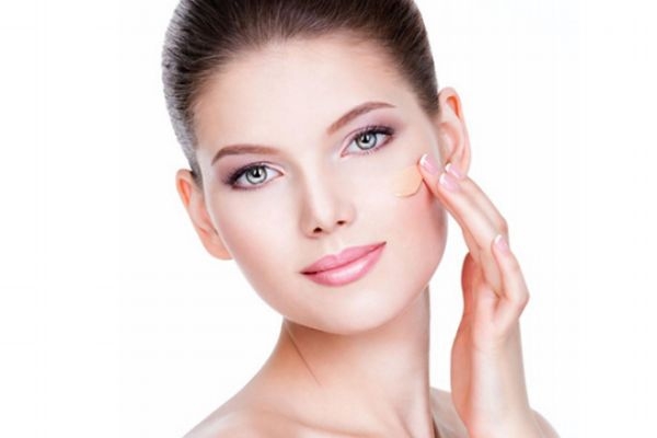 沒有卸妝水可以用香皂嗎 忘記帶卸妝的如何急救 沒有卸妝水可以用香皂嗎 忘記帶卸妝的如何急救